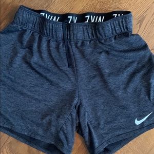 Womens XS Nike shorts